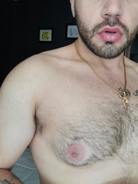 Nacktes geleaktes OnlyFans-Foto von Papucchiin