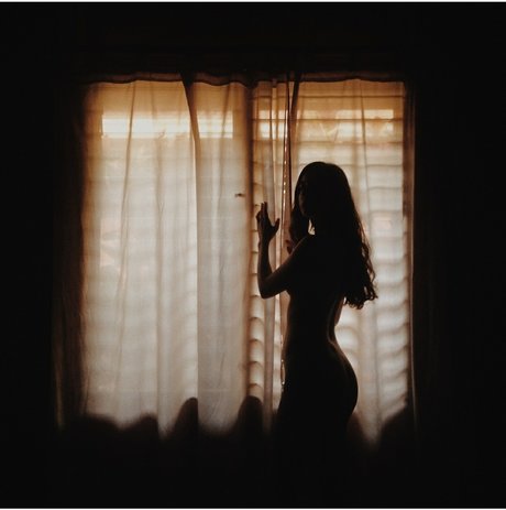 Nacktes geleaktes OnlyFans-Foto von Amanda