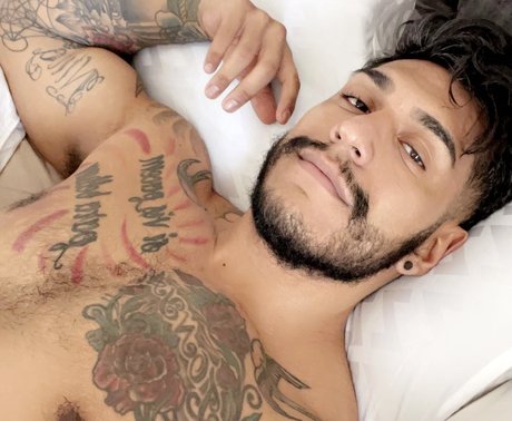 Nacktes geleaktes OnlyFans-Foto von Peter