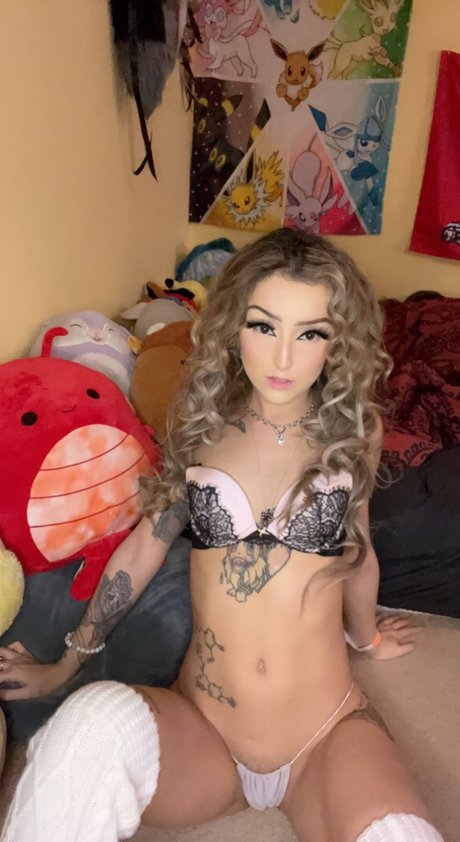 Nacktes geleaktes OnlyFans-Foto von Persy Uchiha