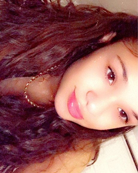 Nacktes geleaktes OnlyFans-Foto von Jayy