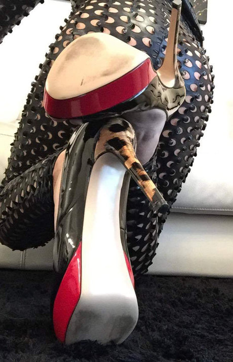 Nacktes geleaktes OnlyFans-Foto von Goddess Penelope Trans Domina
