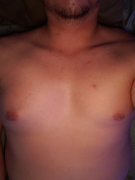 Nacktes geleaktes OnlyFans-Foto von Pearlcityasian