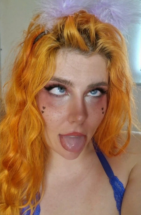 Nacktes geleaktes OnlyFans-Foto von Peaches  