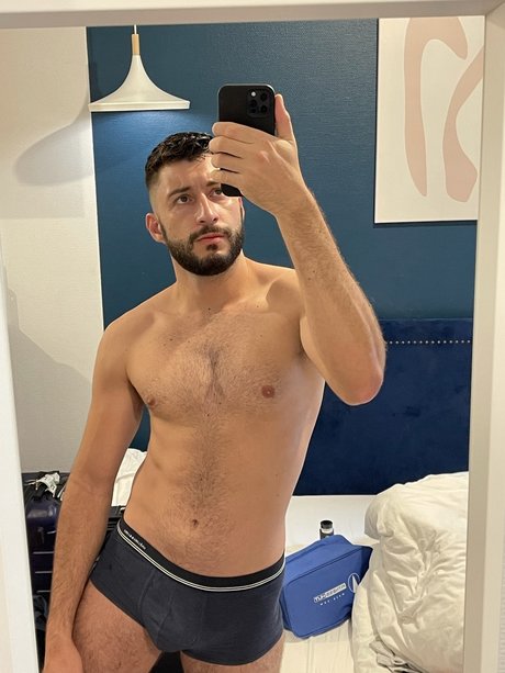 Nacktes geleaktes OnlyFans-Foto von Paulo Baby
