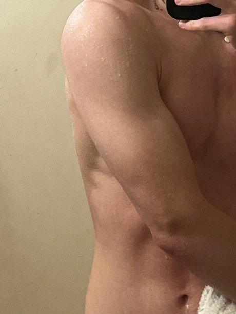 Nacktes geleaktes OnlyFans-Foto von Px