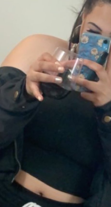 Nacktes geleaktes OnlyFans-Foto von Chey