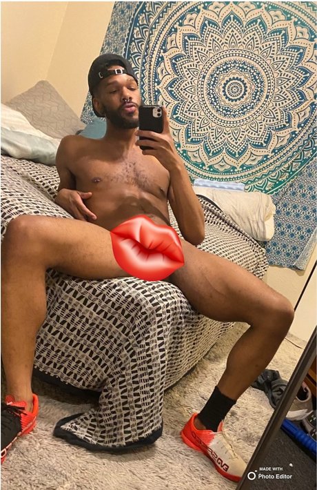 Nacktes geleaktes OnlyFans-Foto von Cj Slick