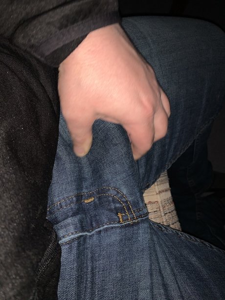Nacktes geleaktes OnlyFans-Foto von Daddy