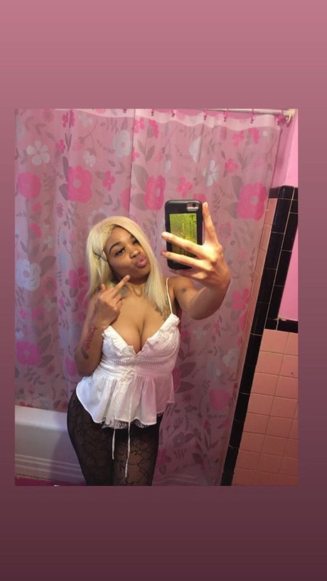 Miss Pink Rose
