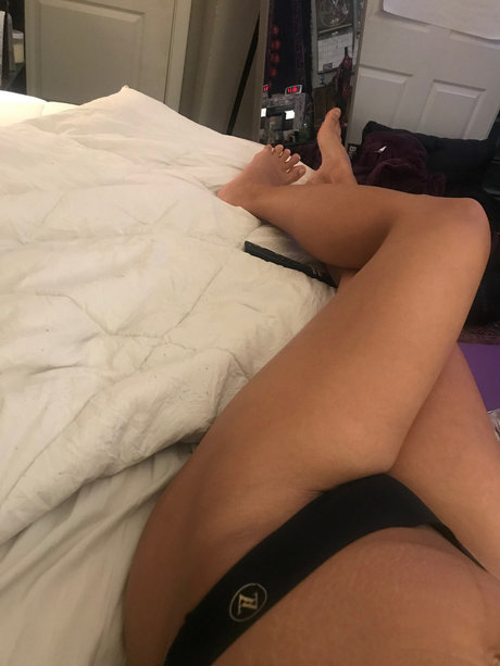 Nacktes geleaktes OnlyFans-Foto von U50111752