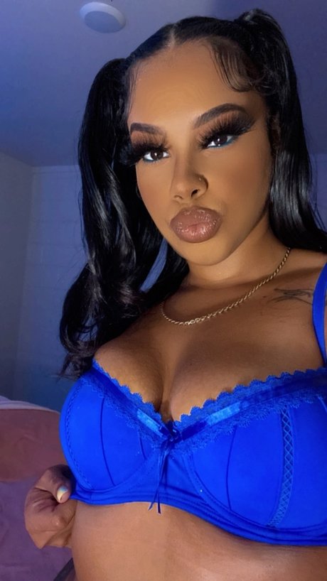 Nacktes geleaktes OnlyFans-Foto von Cinn