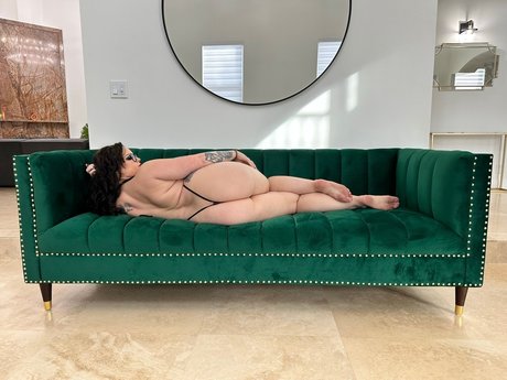 Nacktes geleaktes OnlyFans-Foto von The Phoenix Ashe