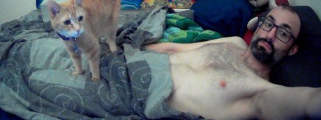 Nacktes geleaktes OnlyFans-Foto von Charlie Pharmakos