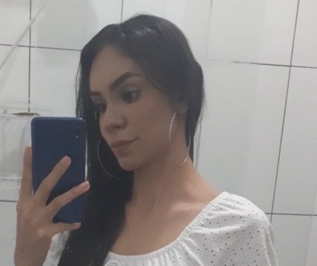 Nacktes geleaktes OnlyFans-Foto von Phania