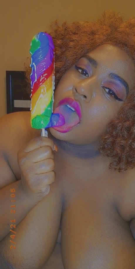Nacktes geleaktes OnlyFans-Foto von Plusfun No Ppvs