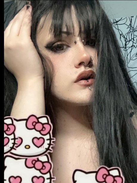 Nacktes geleaktes OnlyFans-Foto von Mer 