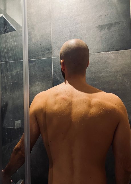 Nacktes geleaktes OnlyFans-Foto von Christian Nobile