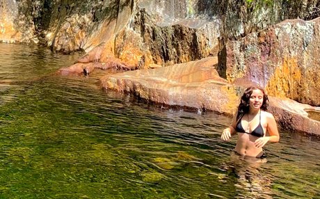 Nacktes geleaktes OnlyFans-Foto von Junebug
