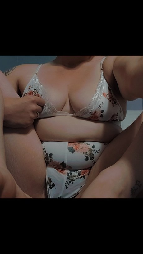 Nacktes geleaktes OnlyFans-Foto von Borderlineprincxxxs