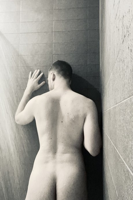 Nacktes geleaktes OnlyFans-Foto von Davis