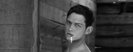 Nacktes geleaktes OnlyFans-Foto von Clarence Hensley