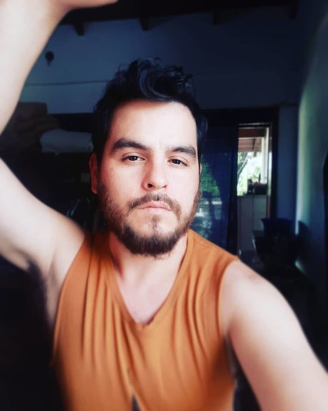 Nacktes geleaktes OnlyFans-Foto von Green Cub