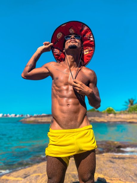 Nacktes geleaktes OnlyFans-Foto von Patrick Connan
