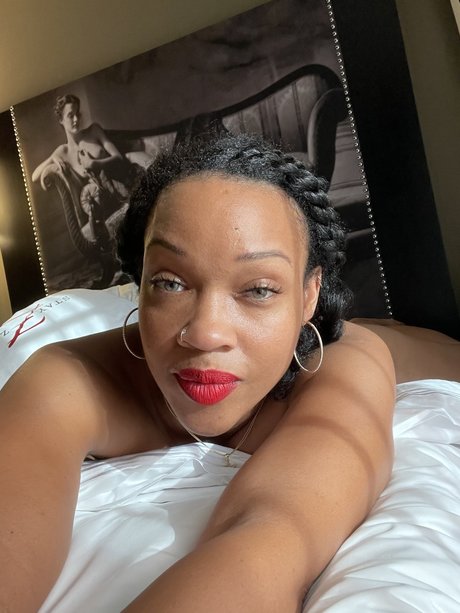Nacktes geleaktes OnlyFans-Foto von Cc