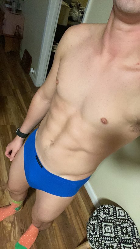 Nacktes geleaktes OnlyFans-Foto von Power Vers