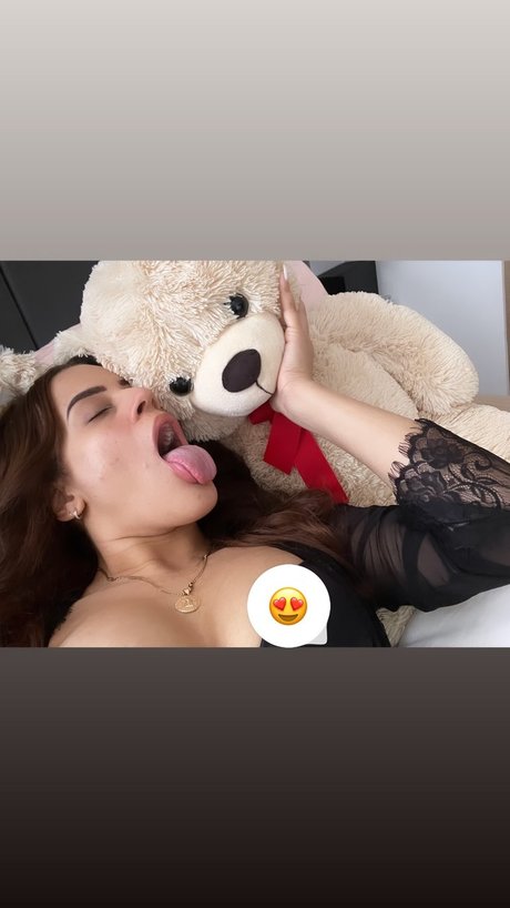 Nacktes geleaktes OnlyFans-Foto von     