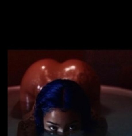 Nacktes geleaktes OnlyFans-Foto von Azariyah