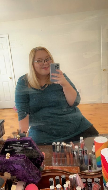 Nacktes geleaktes OnlyFans-Foto von Bbwqueeeen