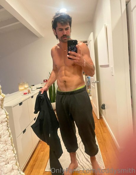 Nacktes geleaktes OnlyFans-Foto von Toddysmith