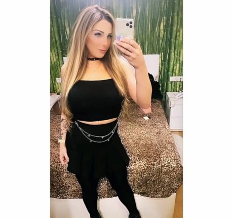 Nacktes geleaktes OnlyFans-Foto von Gabriela Lori
