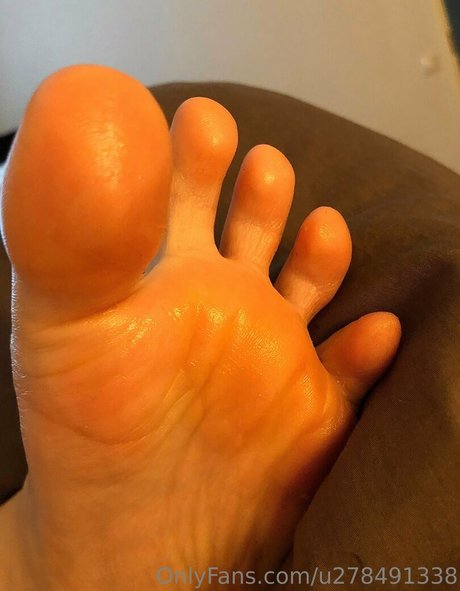 Nacktes geleaktes OnlyFans-Foto von Officialfeetforfun