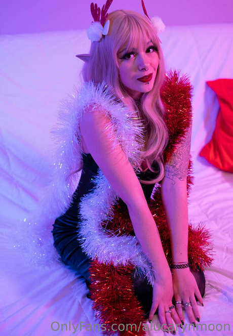 Nacktes geleaktes OnlyFans-Foto von Alucarynmoon