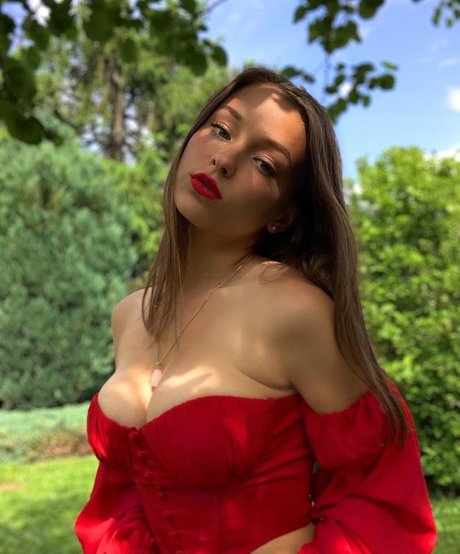Nacktes geleaktes OnlyFans-Foto von Romane Salvetti