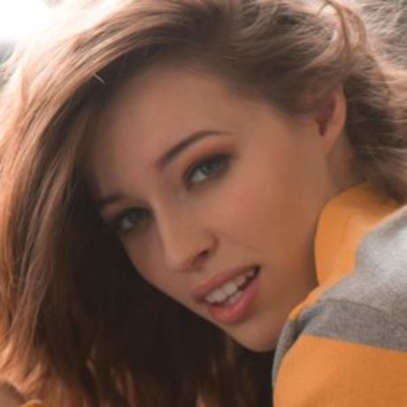 Nacktes geleaktes OnlyFans-Foto von Caitlin Mcswain