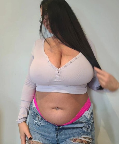 Nacktes geleaktes OnlyFans-Foto von Hot4holly