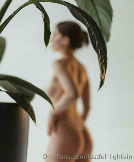 Nacktes geleaktes OnlyFans-Foto von Lustfullightvip