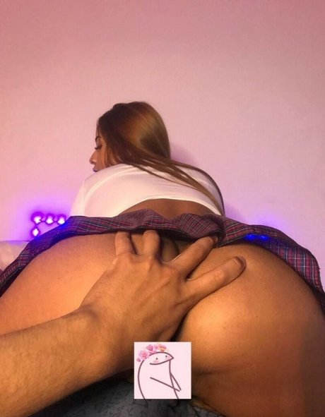Nacktes geleaktes OnlyFans-Foto von Fckvirgenn
