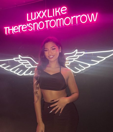 Nacktes geleaktes OnlyFans-Foto von Louaira
