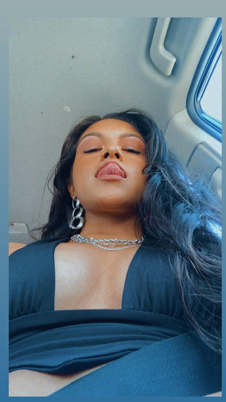 Nacktes geleaktes OnlyFans-Foto von Chula