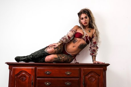 Nacktes geleaktes OnlyFans-Foto von Bombshellyyy13