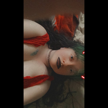 Nacktes geleaktes OnlyFans-Foto von Cyleen Kanton