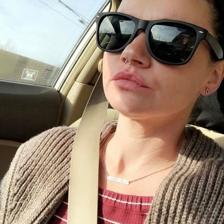Nacktes geleaktes OnlyFans-Foto von Chili Bang