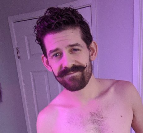 Nacktes geleaktes OnlyFans-Foto von Cliffordpacker