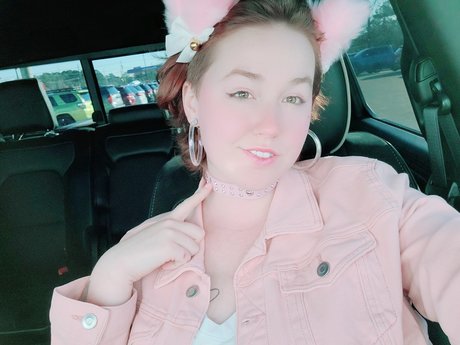Nacktes geleaktes OnlyFans-Foto von Clovercuddles