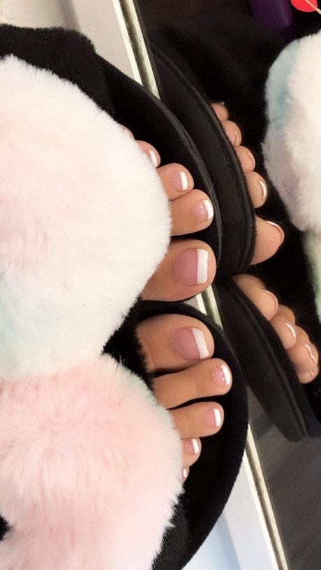 Nacktes geleaktes OnlyFans-Foto von Nai